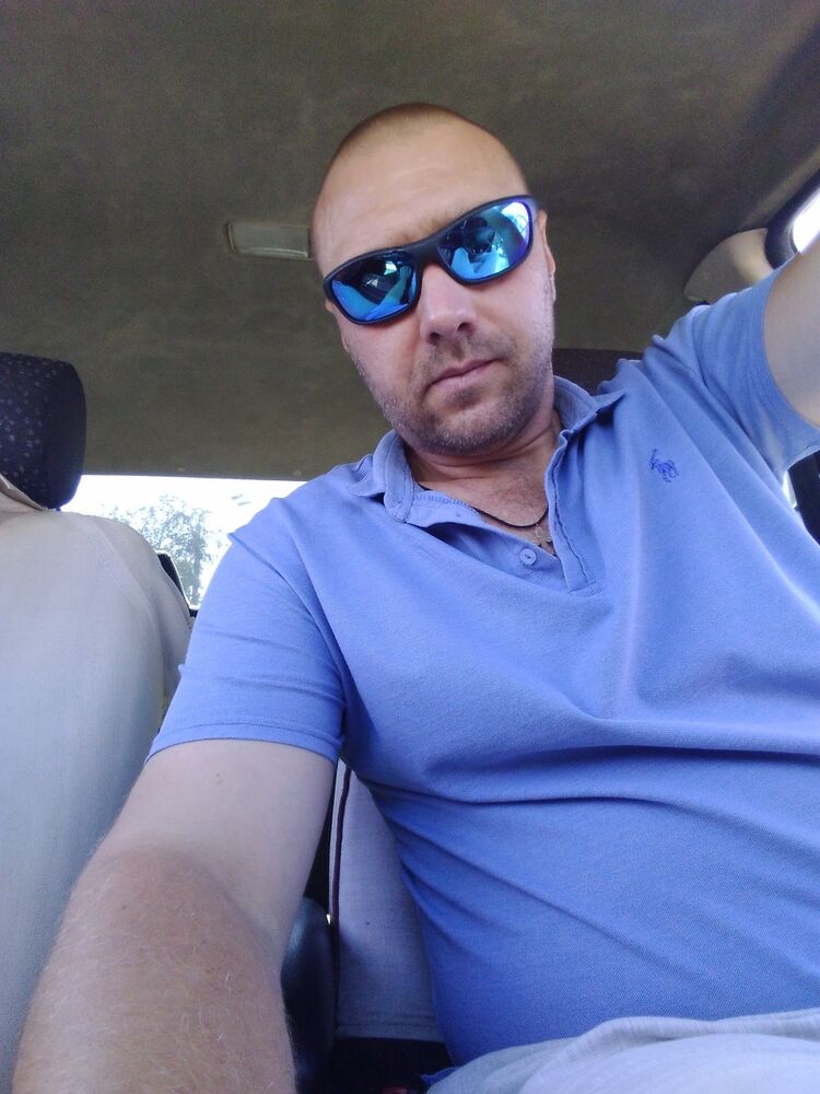  --,   , 48 ,  