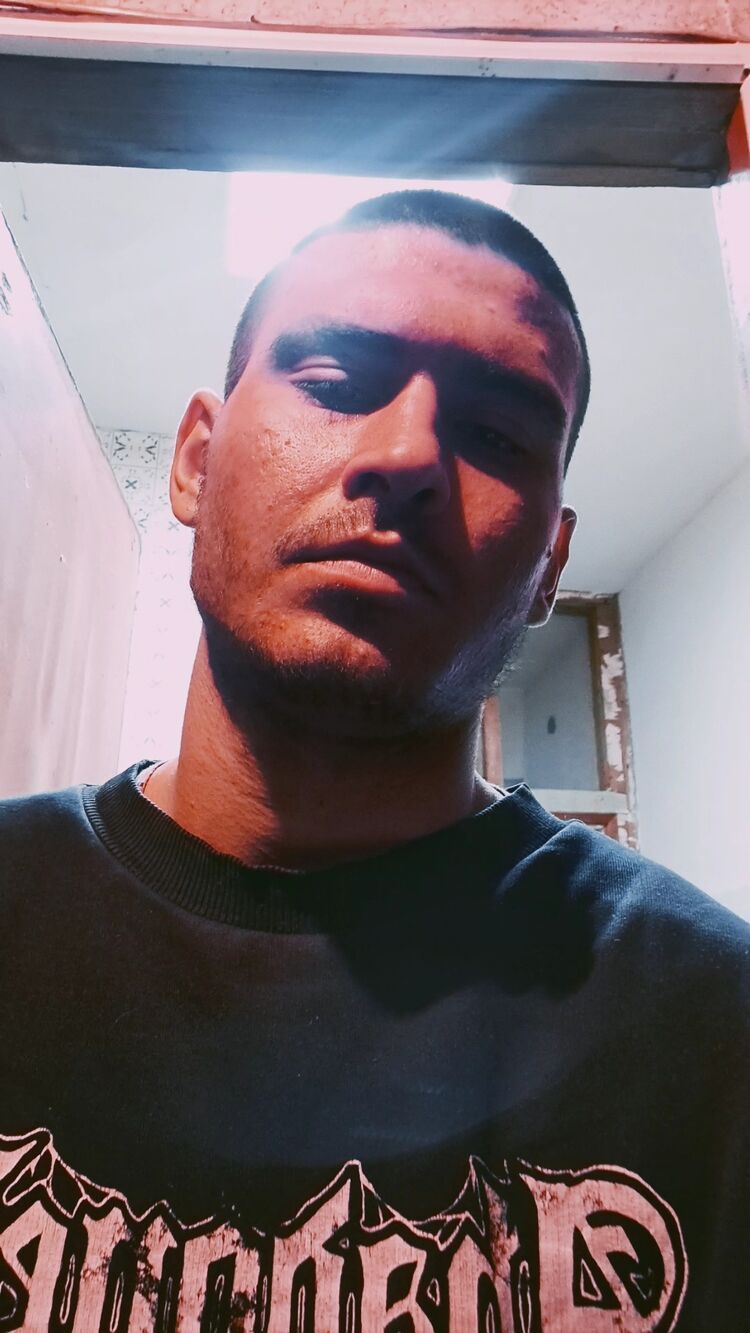  45061395  , 21 ,    