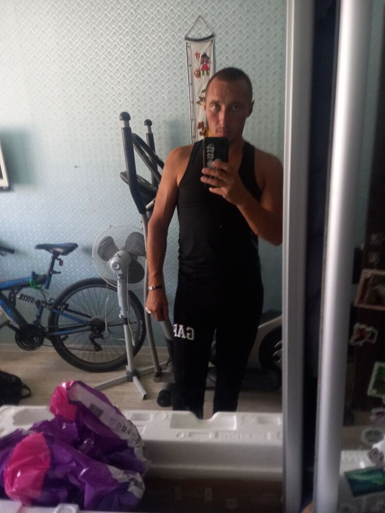  46024505  , 33 ,    