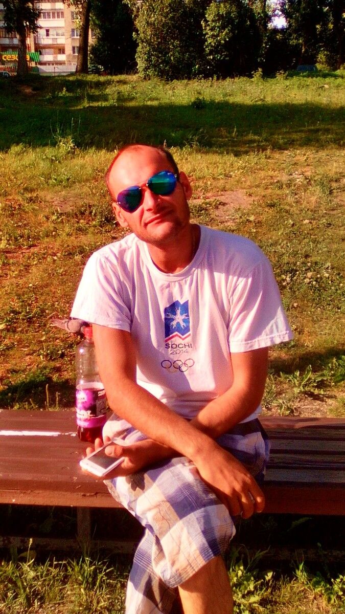  7877505  , 42 ,    