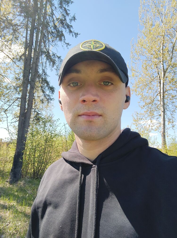  54221305  Vasily, 31 ,    