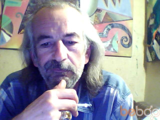  ,   Aleksandr, 68 ,  