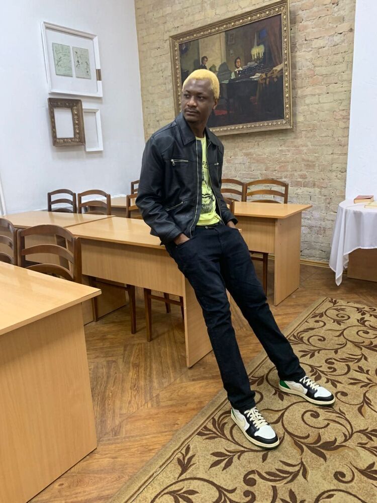  54735915  Jimmy tondo, 28 ,    