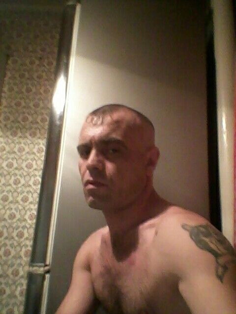  16688855  ALBERTO, 44 ,    