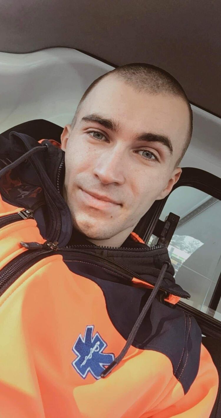  41116405  Matej, 31 ,    Koroml'a