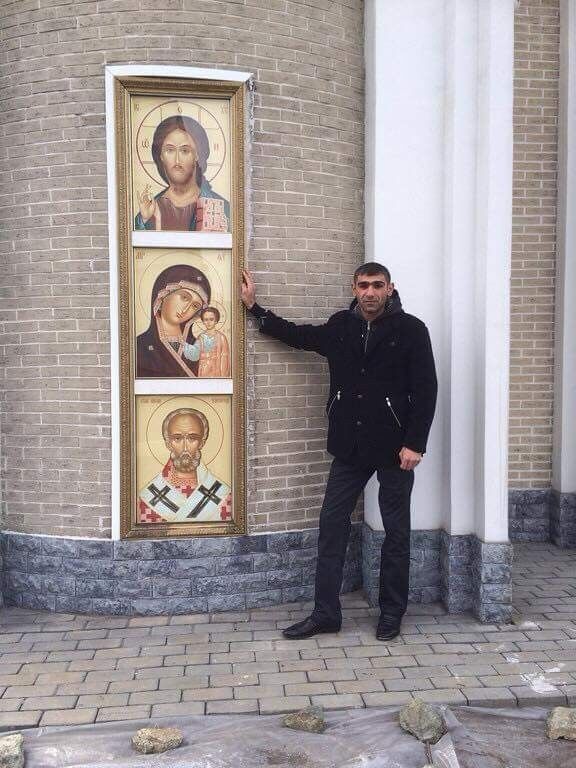  ,   Hovsep, 42 ,  