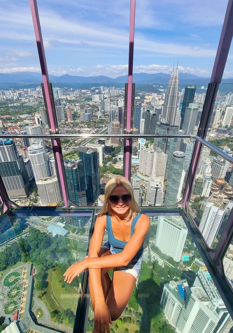  32958305  , 37 ,    Chai Nat