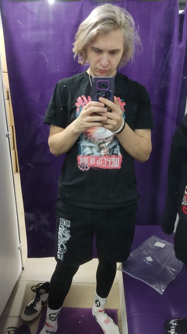  43241335  Pavel, 27 ,    