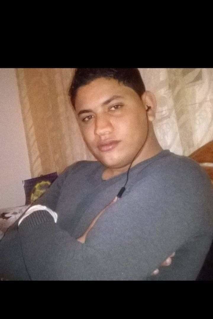  ,   Kamel, 30 ,   ,   , c 