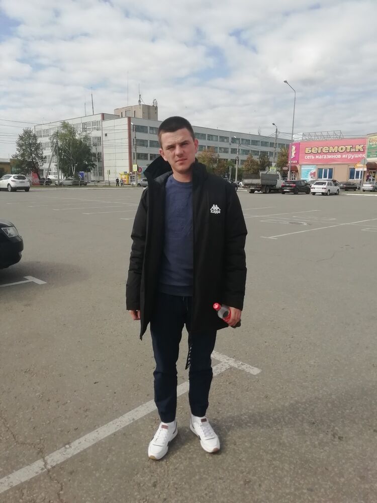  17953045  , 32 ,    