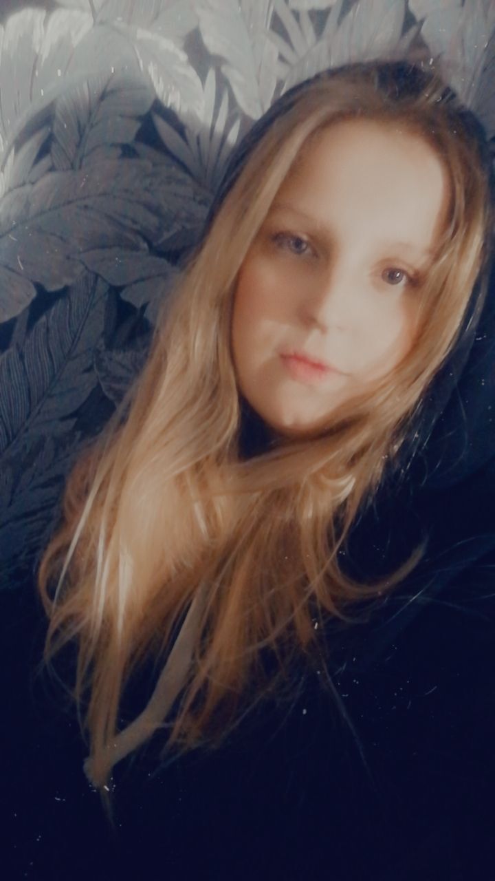  52047275  , 22 ,    