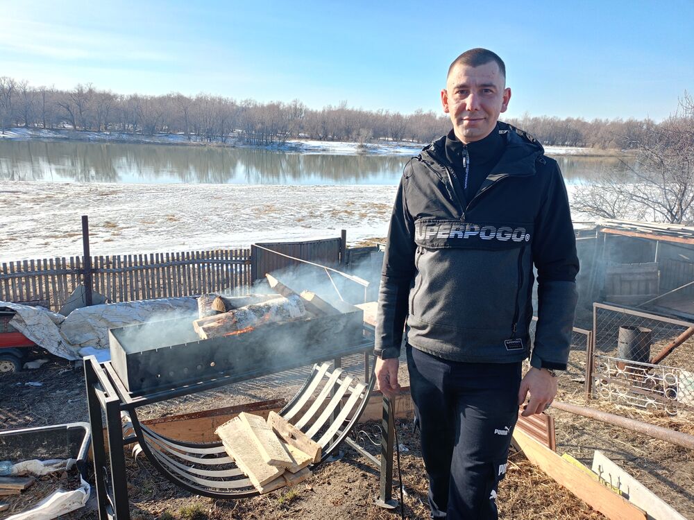 ,   Oleg, 32 ,   ,   