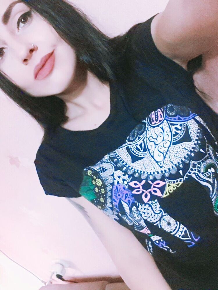  ,   Kira, 32 ,   ,   , c 