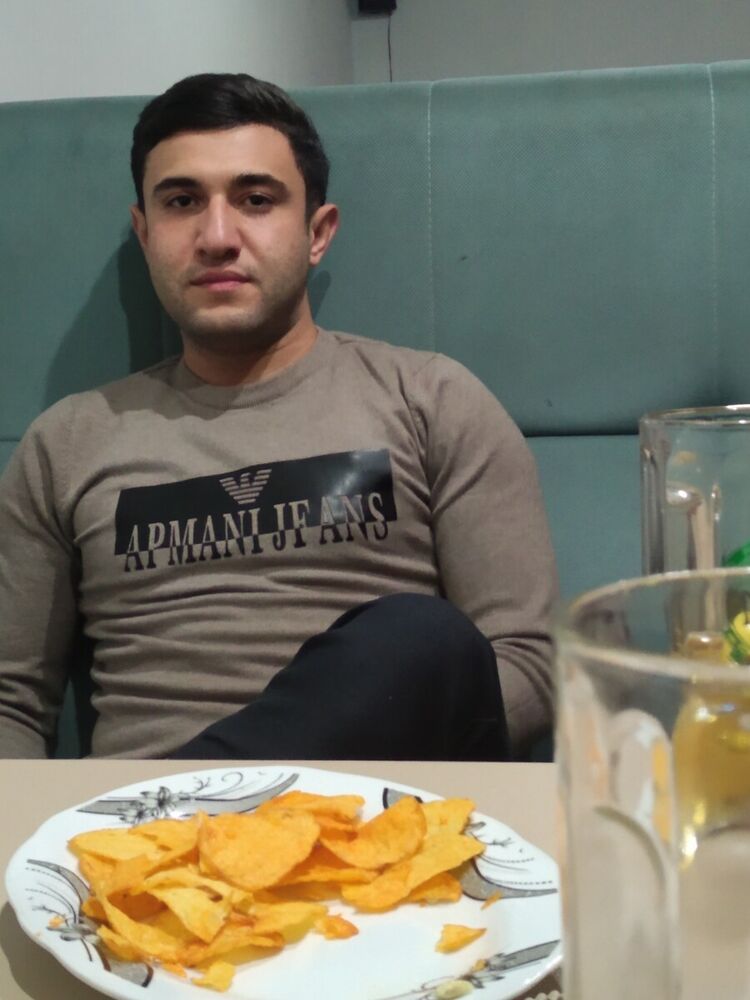  ,   Elvinn, 32 ,   ,   , c 