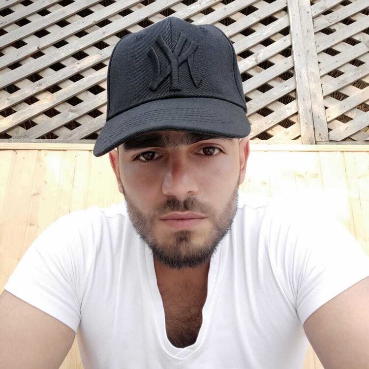  ,   Elnur, 33 ,   ,   
