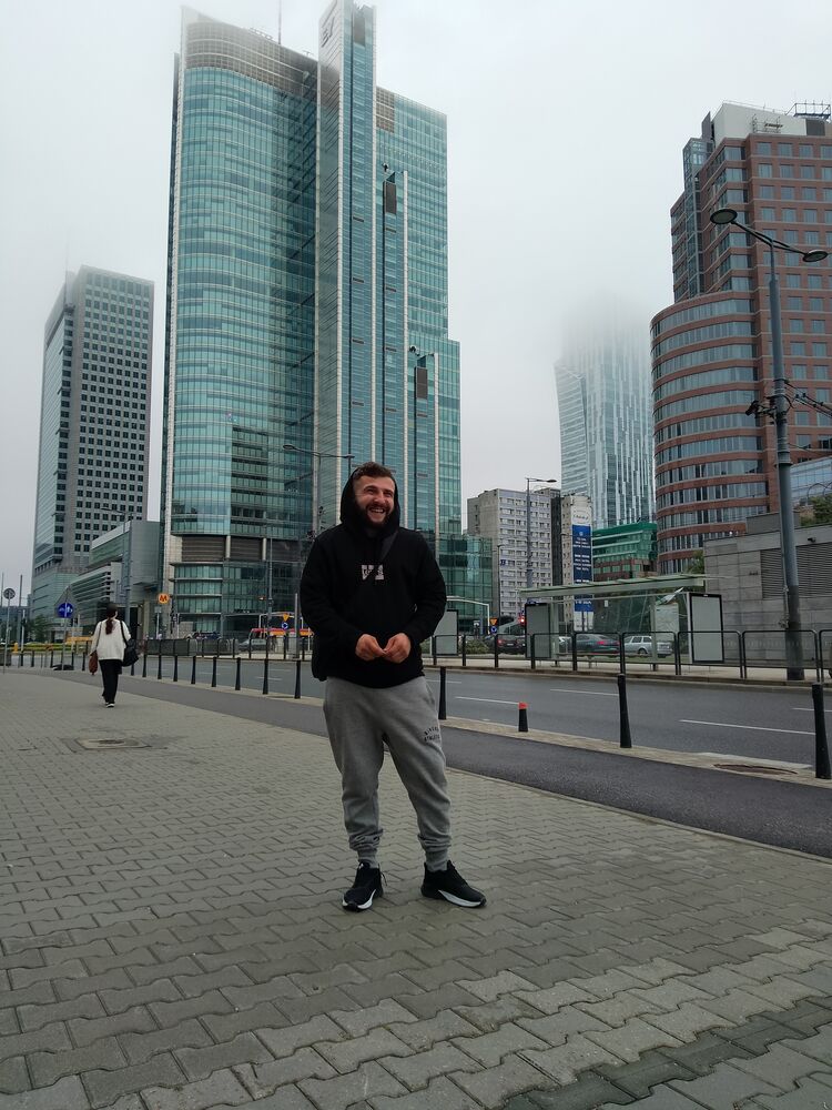  Zabki,   Zuriko, 27 ,   ,   