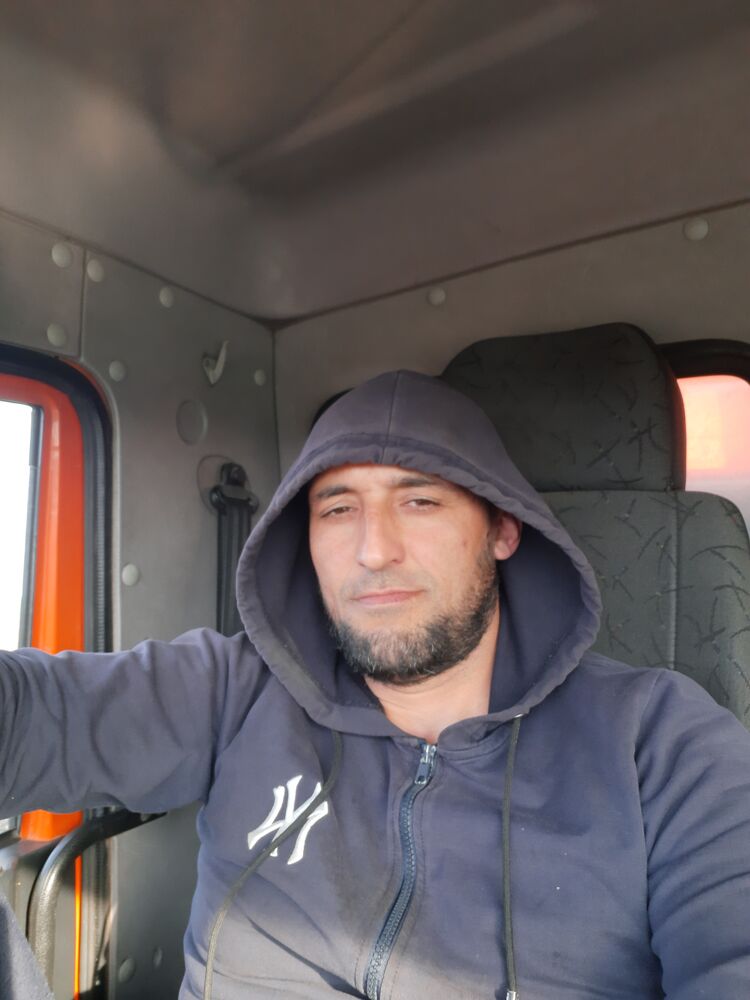  39927415  , 34 ,    