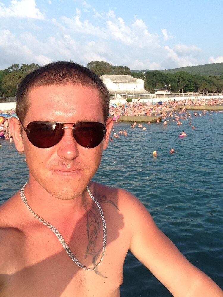  8288735  Ruslan, 43 ,    