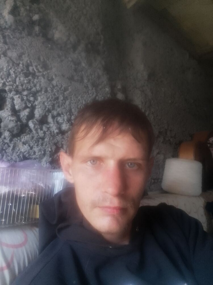  37965305  , 35 ,    