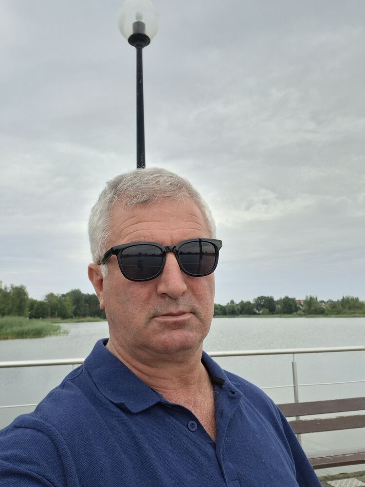  53446275  Roma, 53 ,    