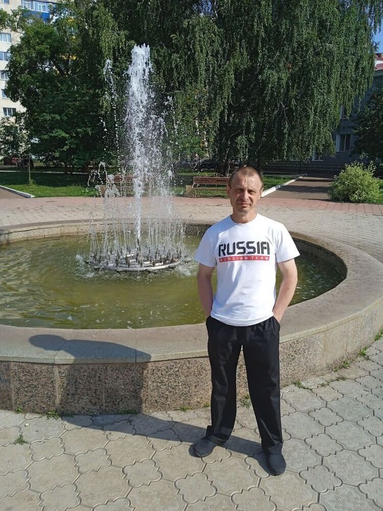  45344015  Fedor, 46 ,    