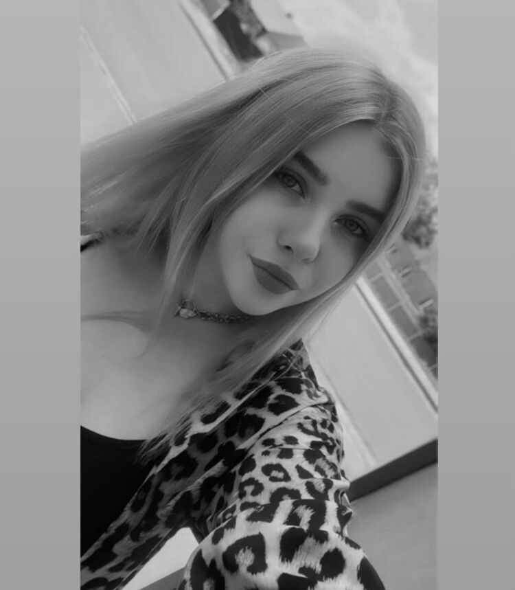  44679455  , 19 ,    