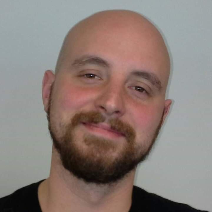  17390495  Pawel, 39 ,    