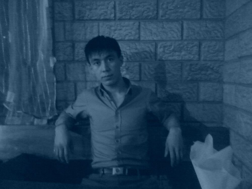  4290925  Hakim, 36 ,    