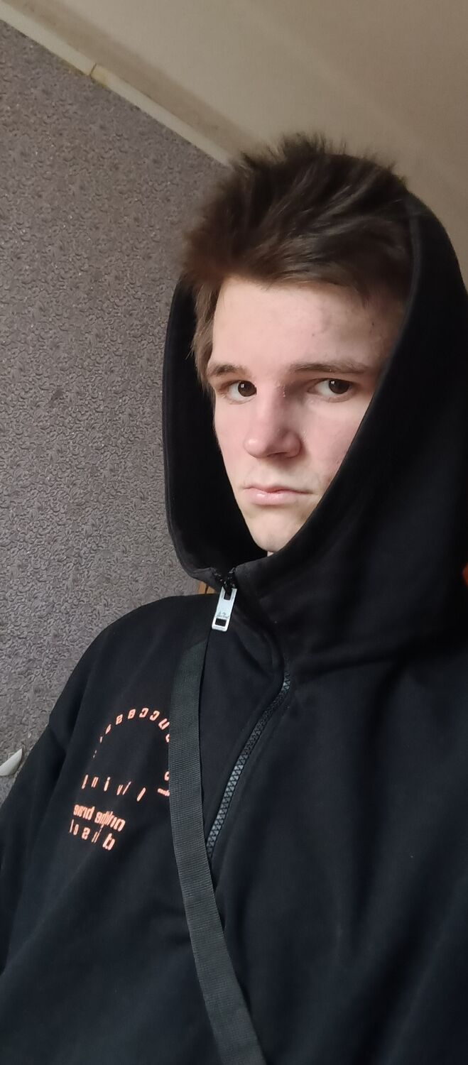  ,   LEON_TiKTok, 19 ,   ,   