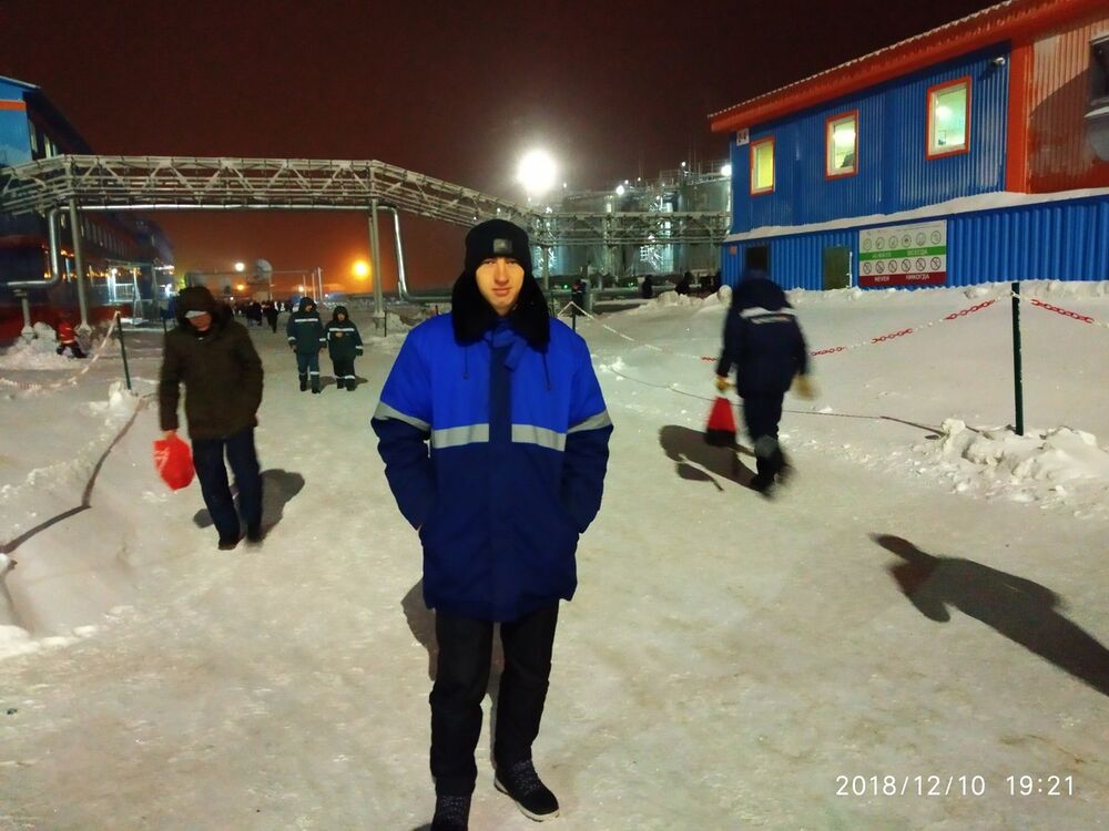  15021125  Dima Koval, 34 ,    