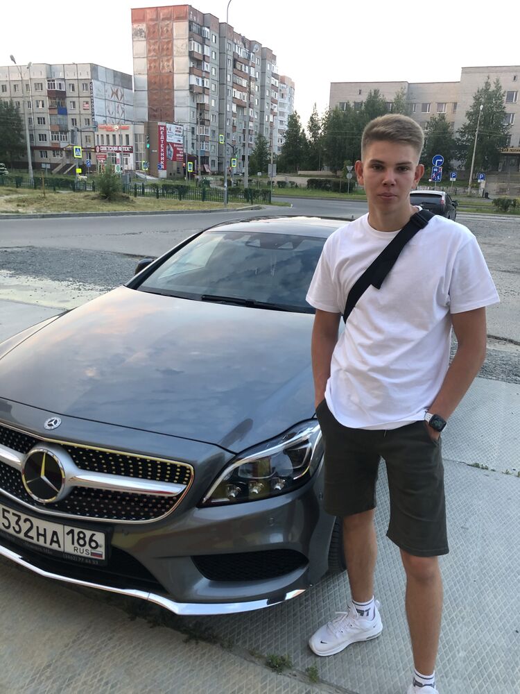  33097925  , 24 ,    