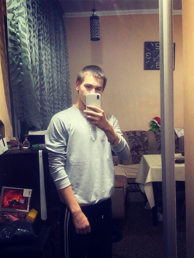  33884905  Danil, 25 ,    