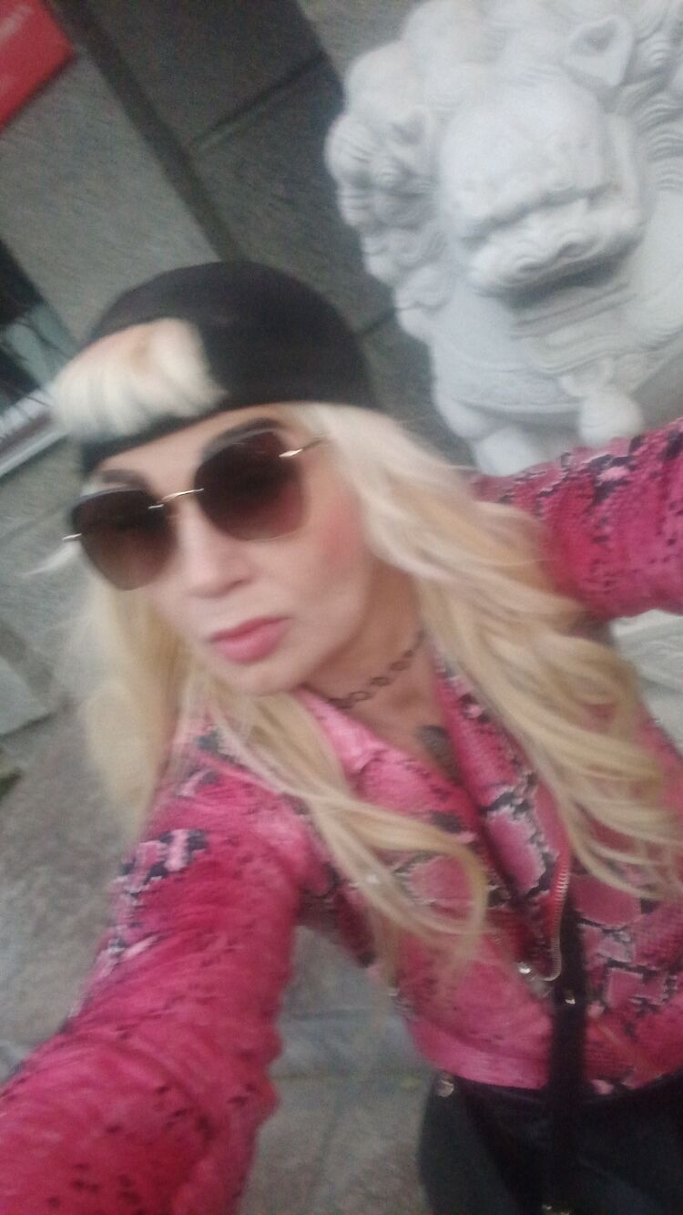  30979915  Ladi, 52 ,    