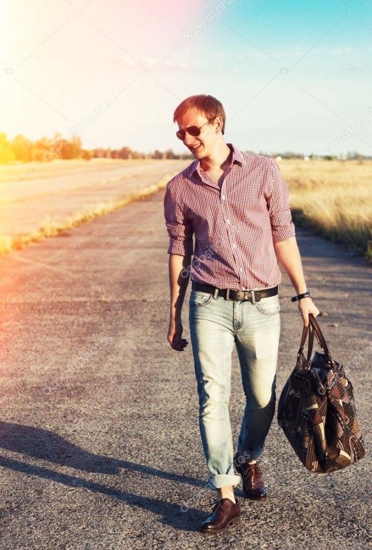  10389195  Anton, 42 ,    