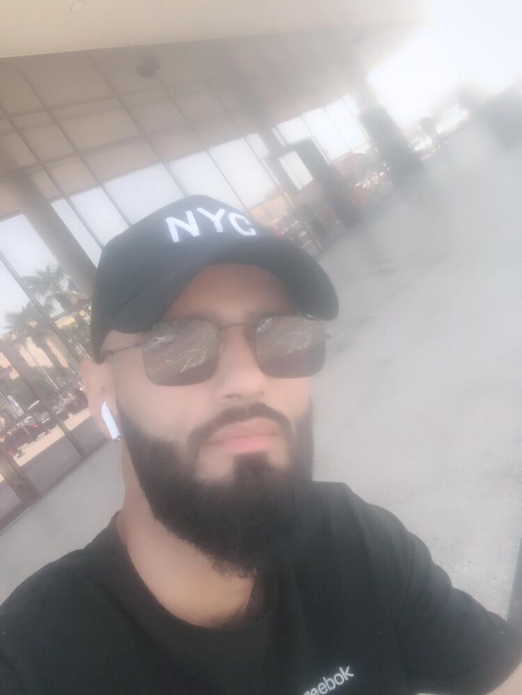  33835725  Ayaz, 27 ,    