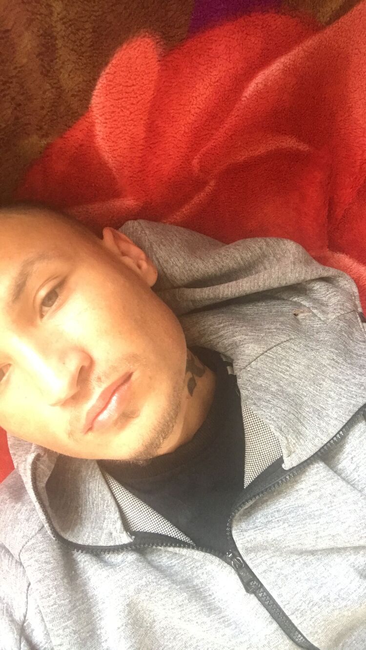  34935485  , 25 ,    