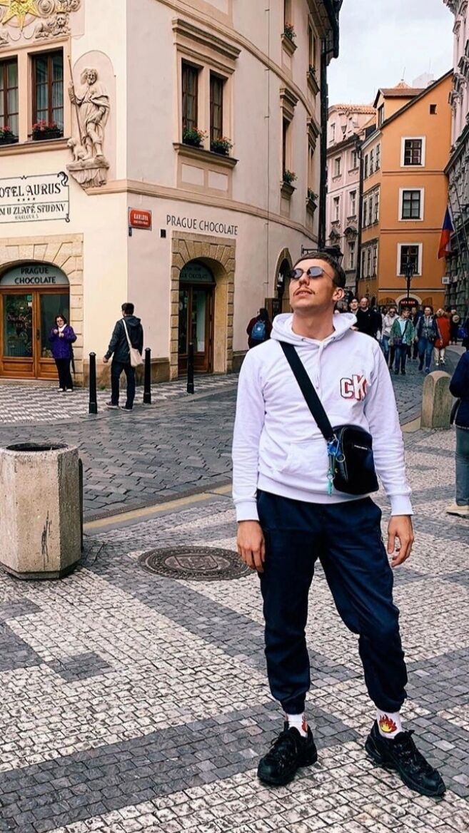 ���� 26360725 ������� ���������, 32 ����, ���� ���������� � �����-����������