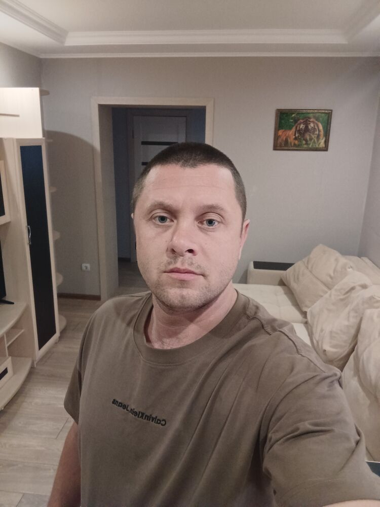  53838965  , 37 ,    