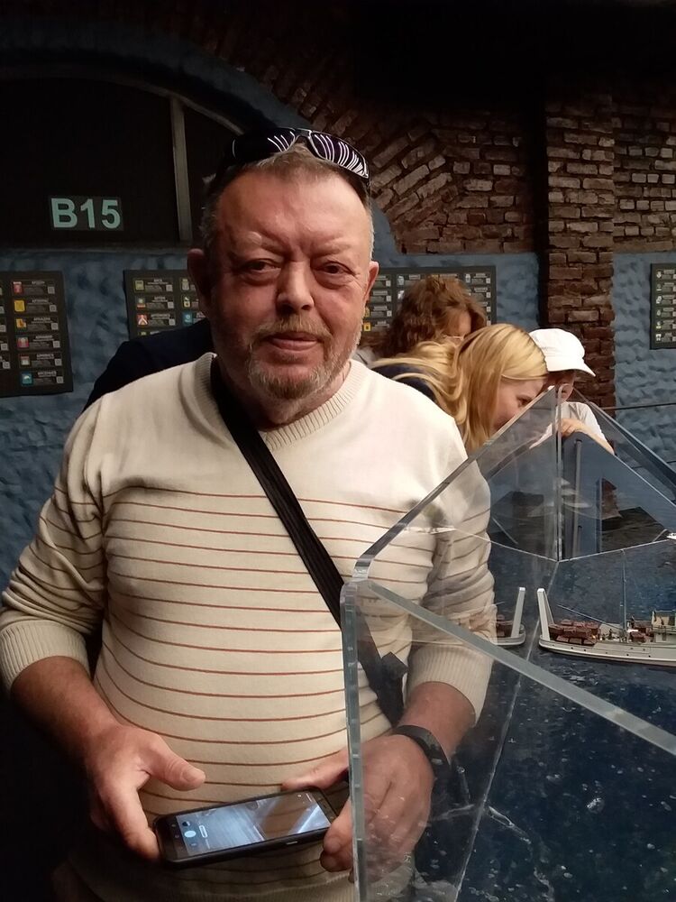  20300065  , 70 ,    -