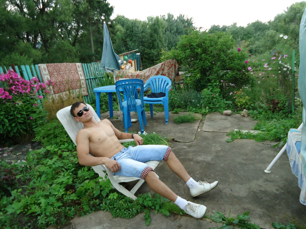  --,   , 35 ,     , c 