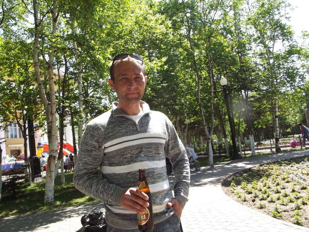  -,   , 44 ,  