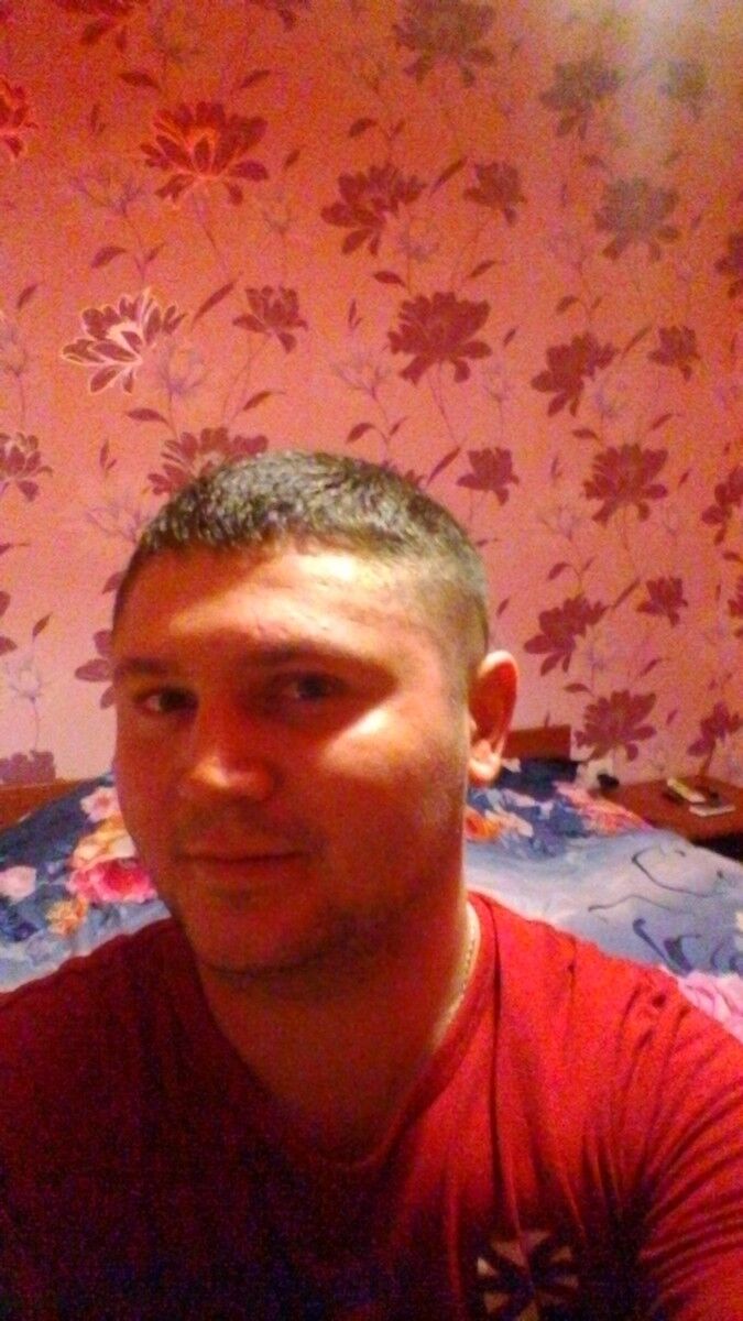  9097275   , 32 ,    