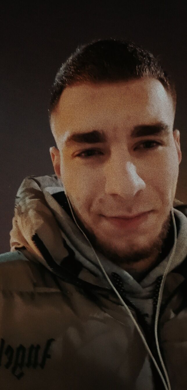  31878355  Miller, 28 ,    