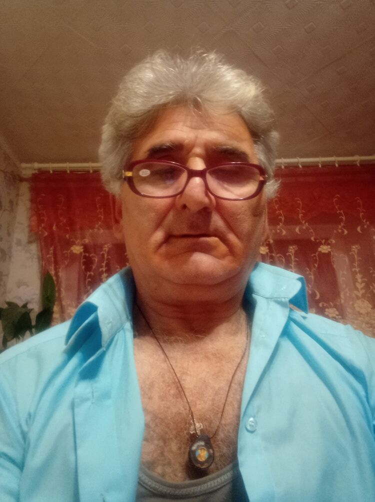  25700475  , 65 ,    