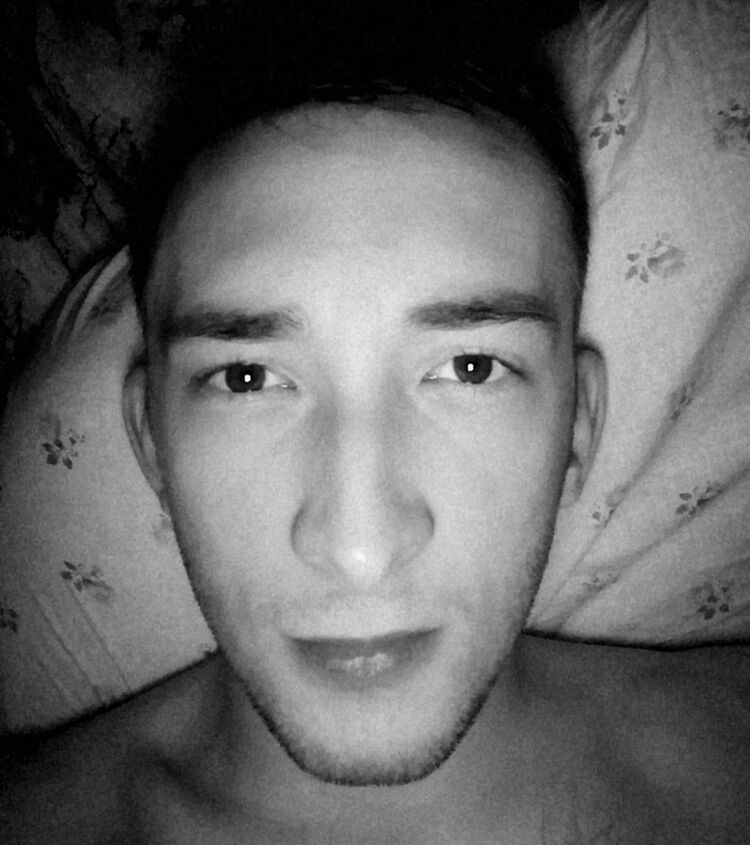  46716895  , 28 ,    