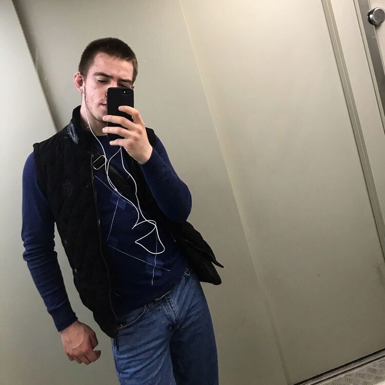  ,   Aleks, 24 ,   ,   