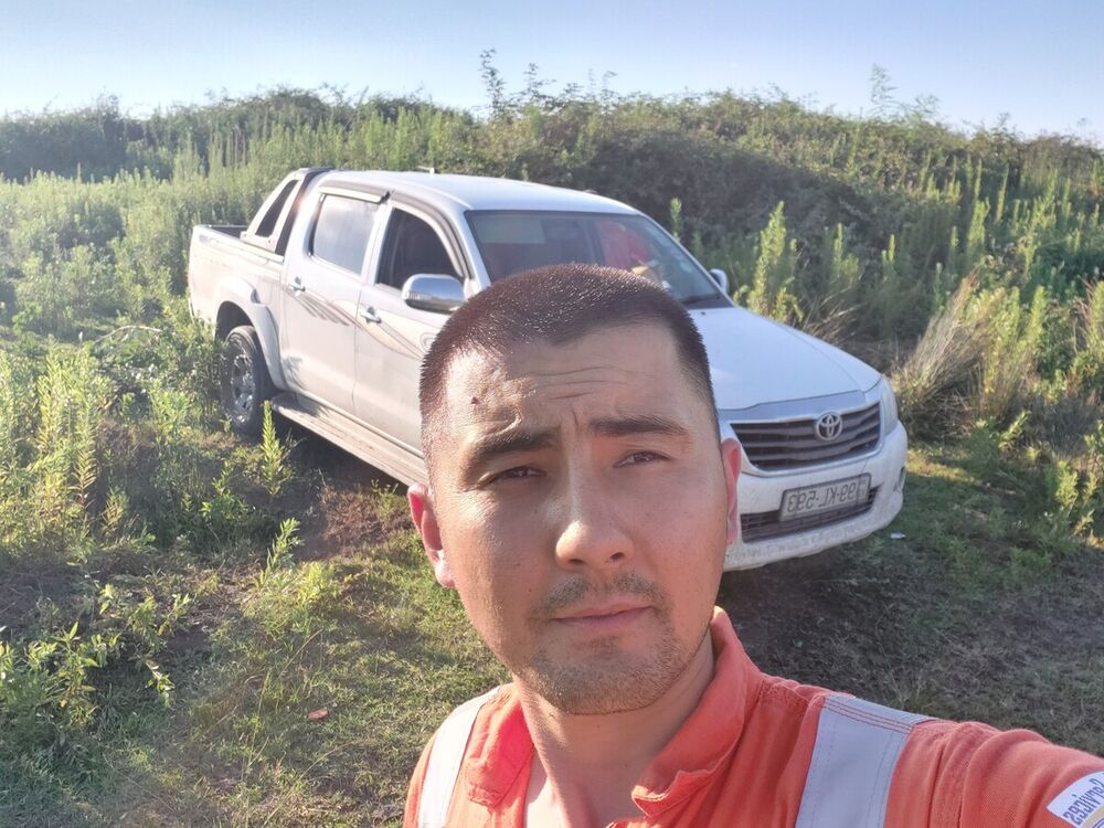 20936905  Serik, 31 ,    