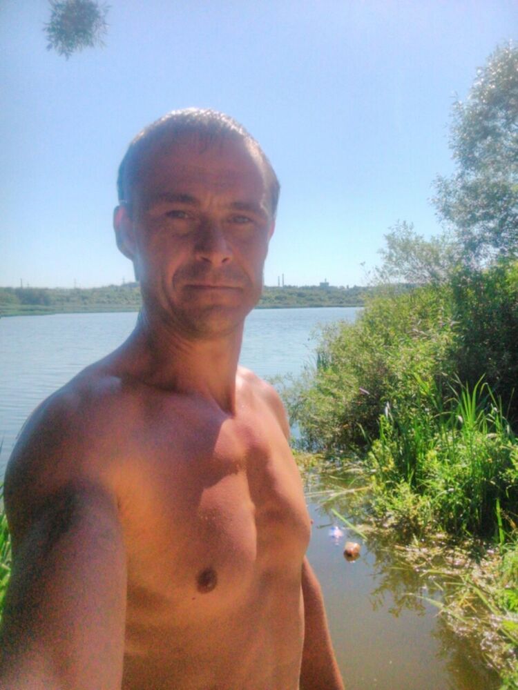  6191005  VIKTOR, 47 ,    