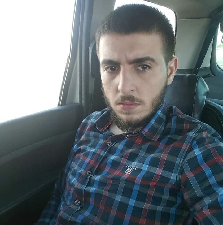  21488225  Mazen syria, 30 ,    