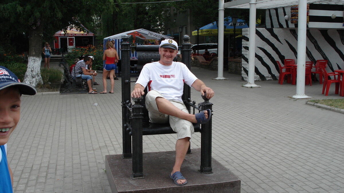  ,   Gornos2ay, 52 ,   ,   , c 